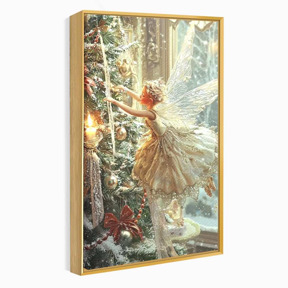 Tablou canvas cu pictura cu zana printre crengile bradului, in rama de aluminiu auriu